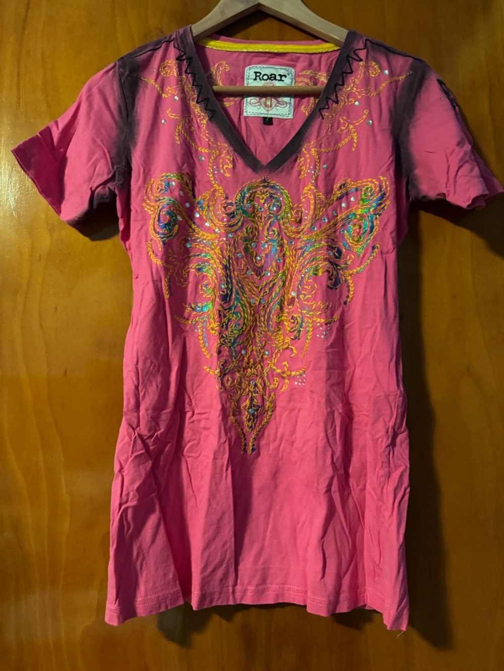 Roar Pink V-Neck Tee with Embroidered Multicolor Front